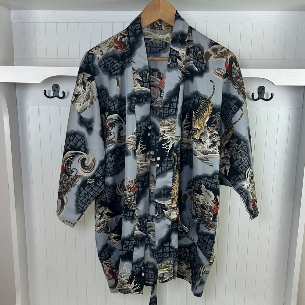 Vintage Shirokiya Kimono Top Tiger Print Rayon Tie Waist One Size